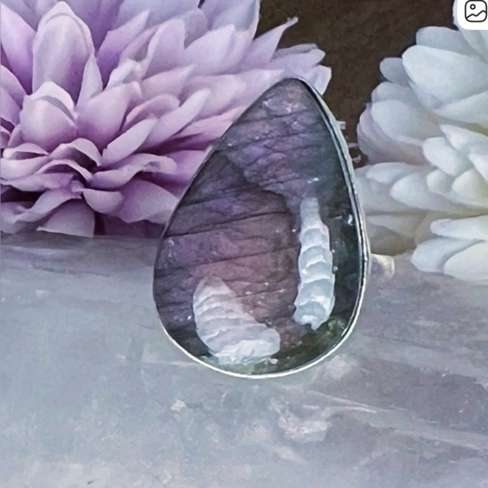 Purple Flash Labradorite Ring Size 8 Sterling Silver 925 Handmade Pear Cut New - Picture 6 of 6